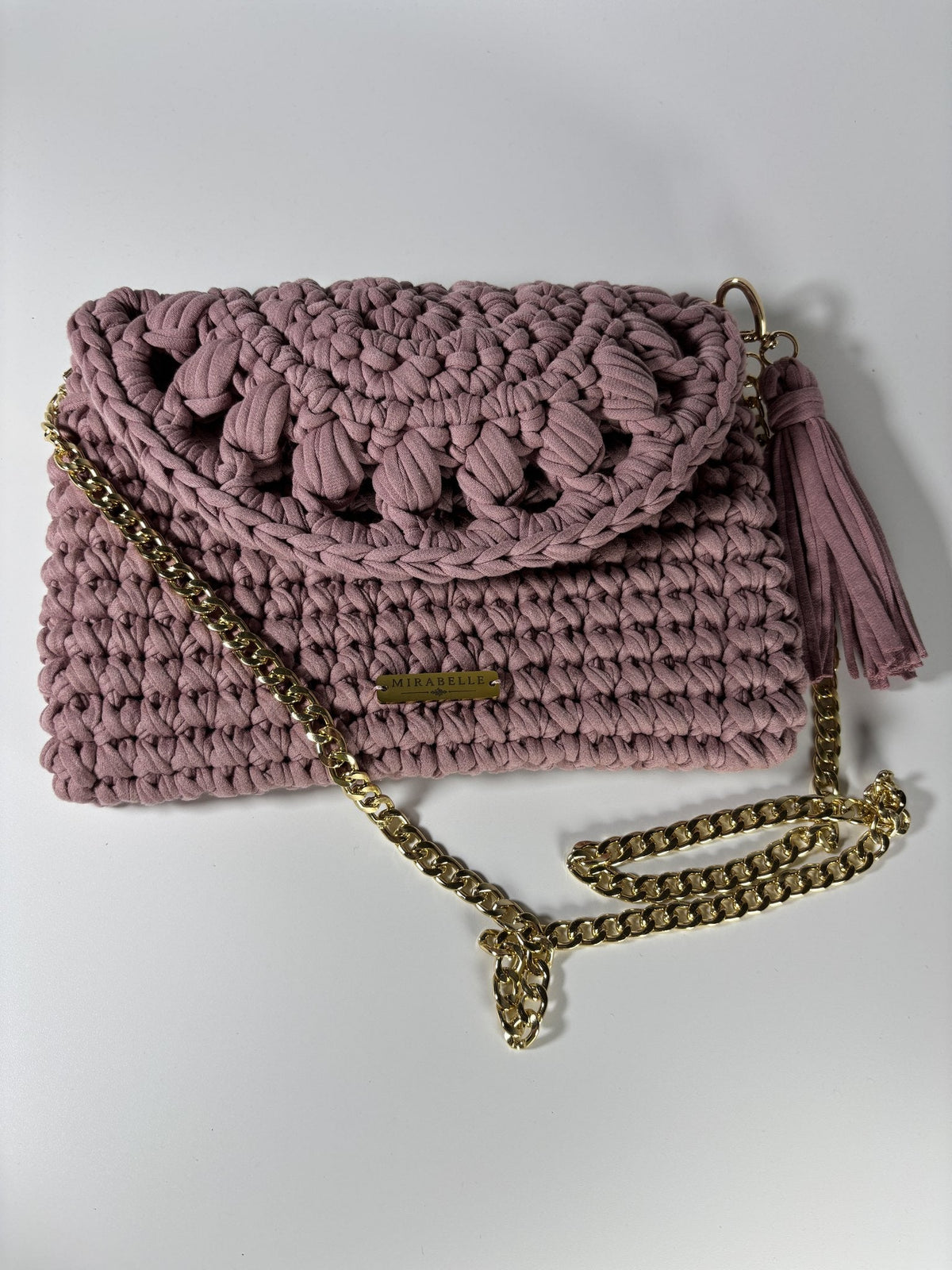Pochette écaille vieux rose, trois quarts