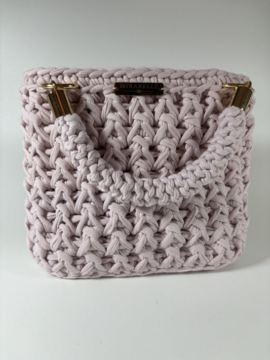 Cabas Mirabelle en crochet rosé grisé, point puff, vue de face